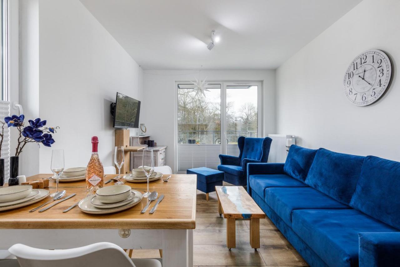 Green Square Apartment With Balcony Swinoujscie By Noclegi Renters Exterior foto