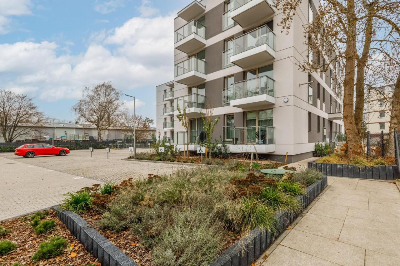 Green Square Apartment With Balcony Swinoujscie By Noclegi Renters Exterior foto