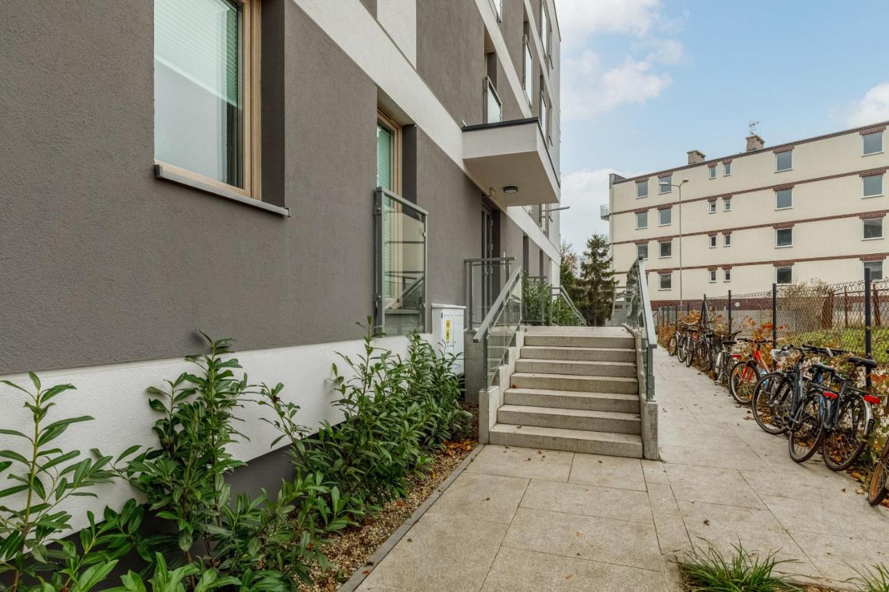 Green Square Apartment With Balcony Swinoujscie By Noclegi Renters Exterior foto