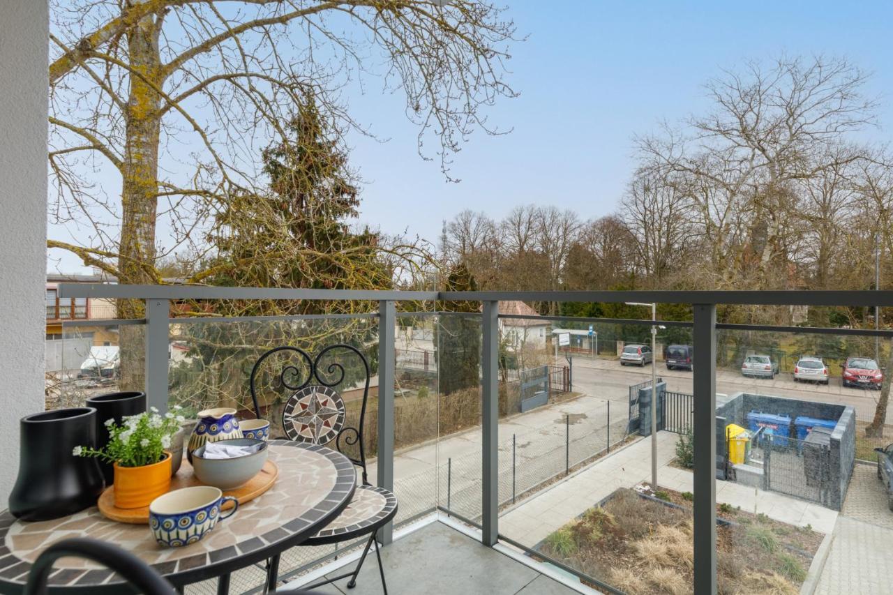 Green Square Apartment With Balcony Swinoujscie By Noclegi Renters Exterior foto
